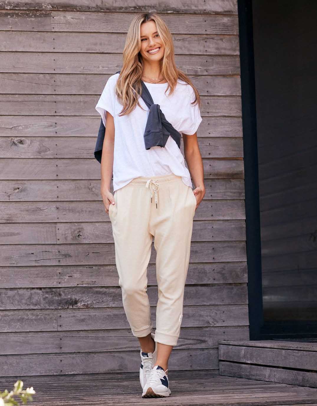 3/4 Brunch Pants - Natural - Image 2