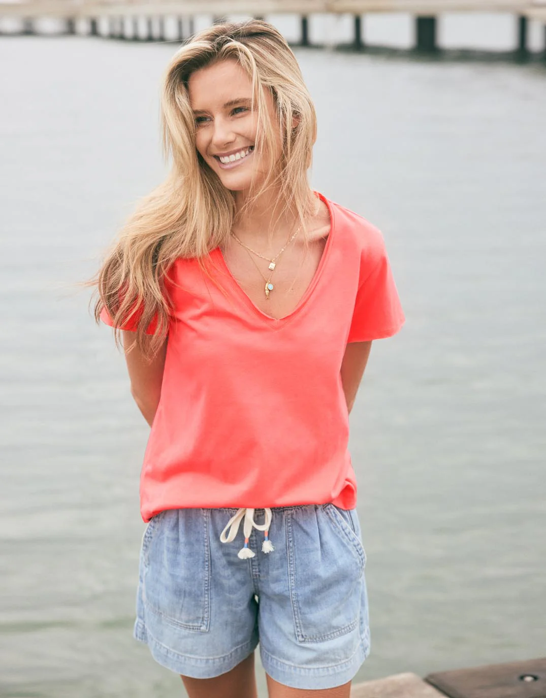 La Vacanza Vee Neck Tee - Watermelon