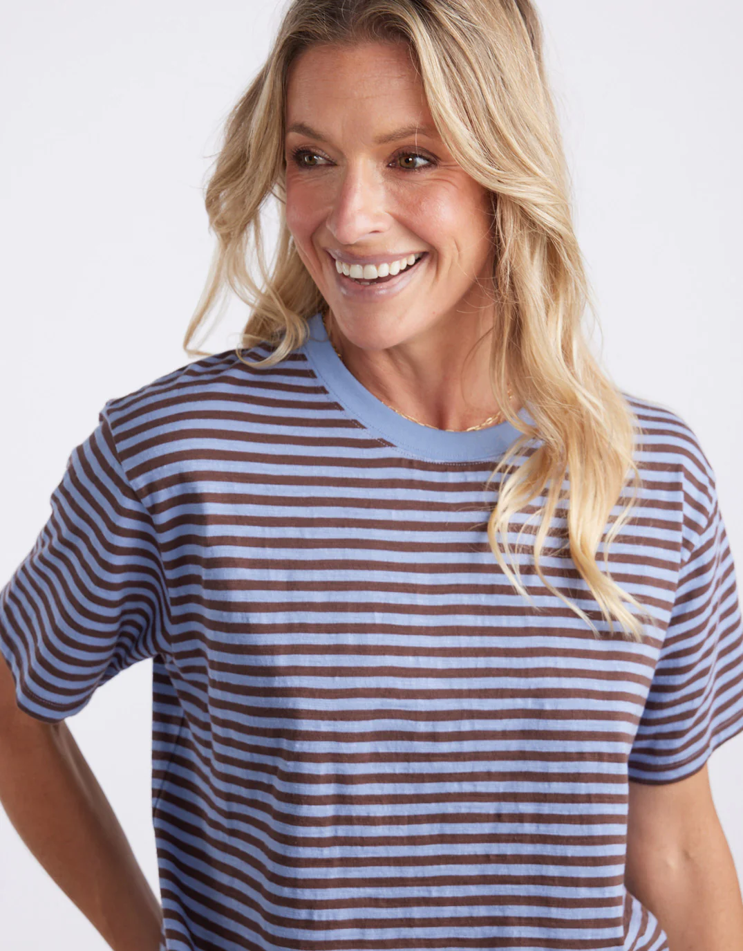 Relaxed Tee - Blue/Chocolate - Image 6