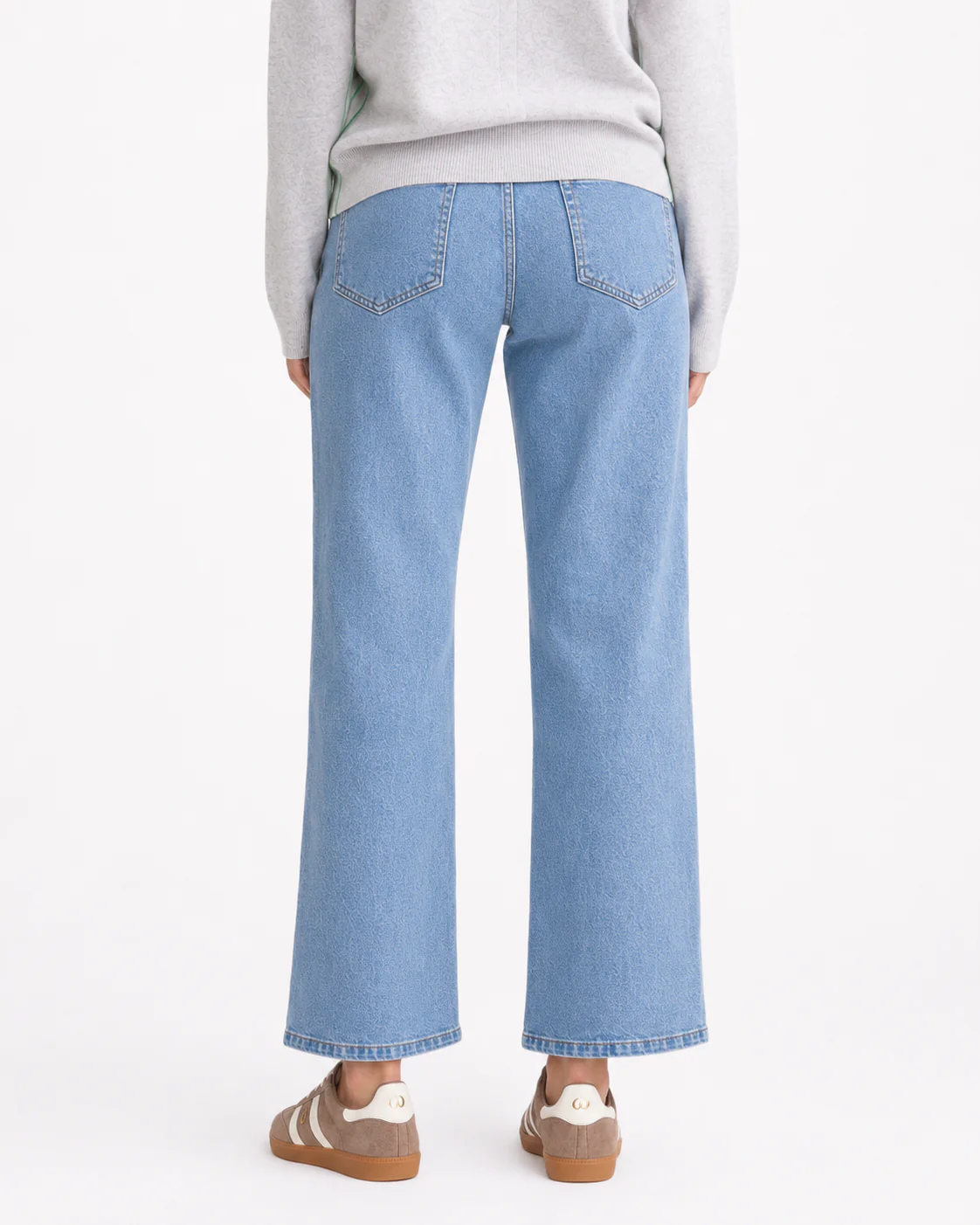 Sophia Cropped Stretch Jean - Light Wash - Image 3