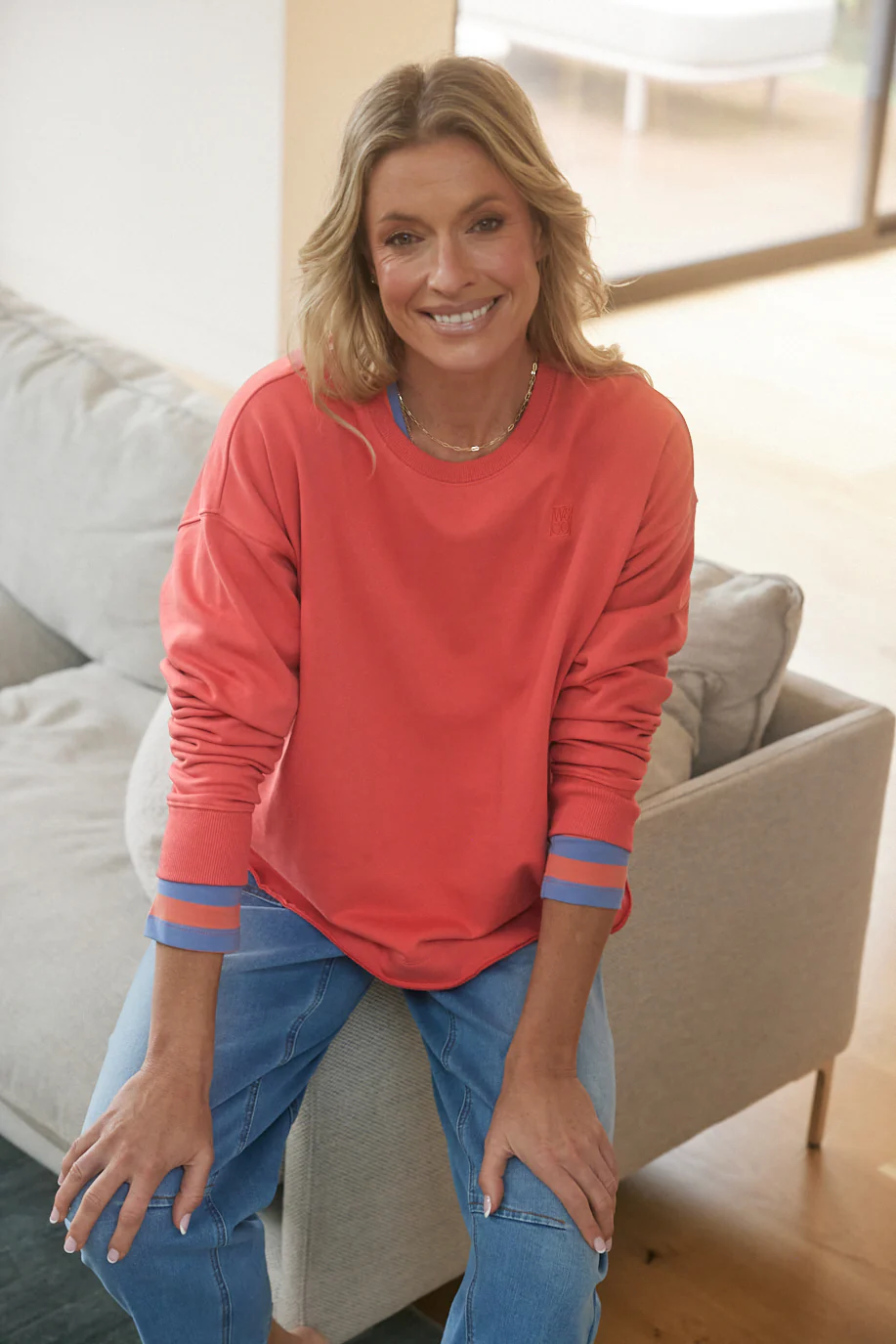 Staple Scoop Hem Sweat - Washed Red - Image 3
