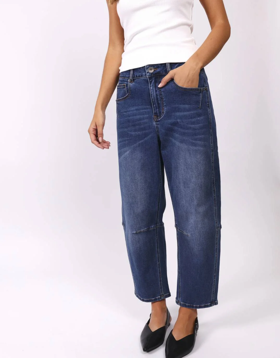 Toni Barrel Jeans - Dark Wash - Image 8