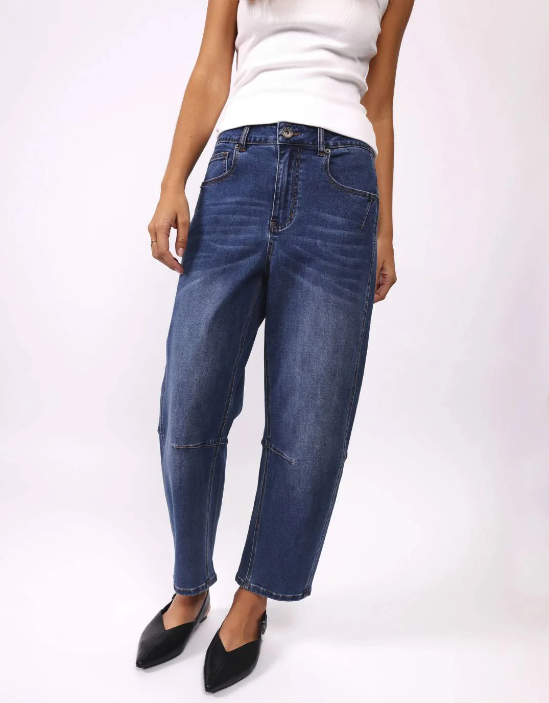Toni Barrel Jeans - Dark Wash - Image 9